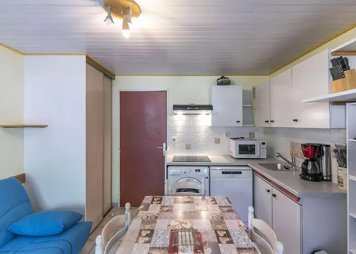 T2 6 Pers Avec Balcon, Parking Prive, Proche Commodites Et Stations De - Fr-1-402-122 Esquièze - Sère